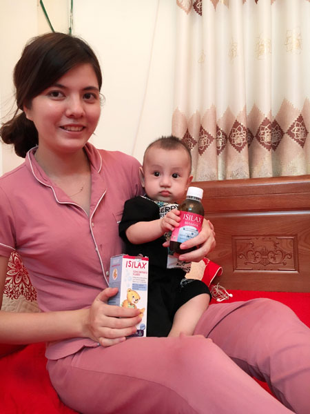Chị Nguyễn Chanh và bé Gia Huy 5 tháng tuổi